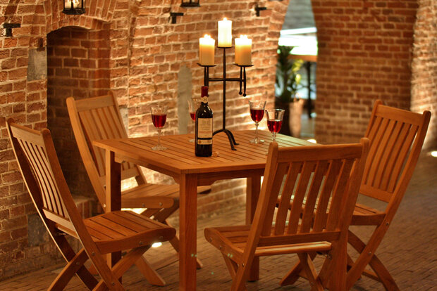 Traditional Teak VICTORIA folding chair