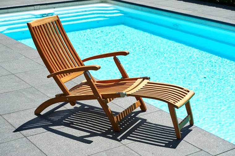 Traditional Teak Alexandra deckchair