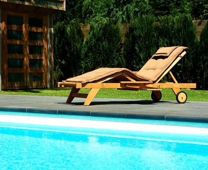 Traditional Teak LEAH lounger